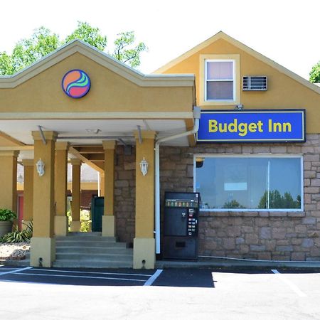 Budget Inn Falls Church Exterior foto